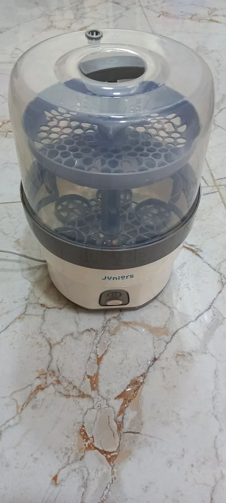 معقم بالبخار للأطفال بسعة 6 زجاجات للبيع632048644729621129