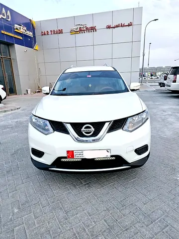 نيسان اكس تريل موديل 2015