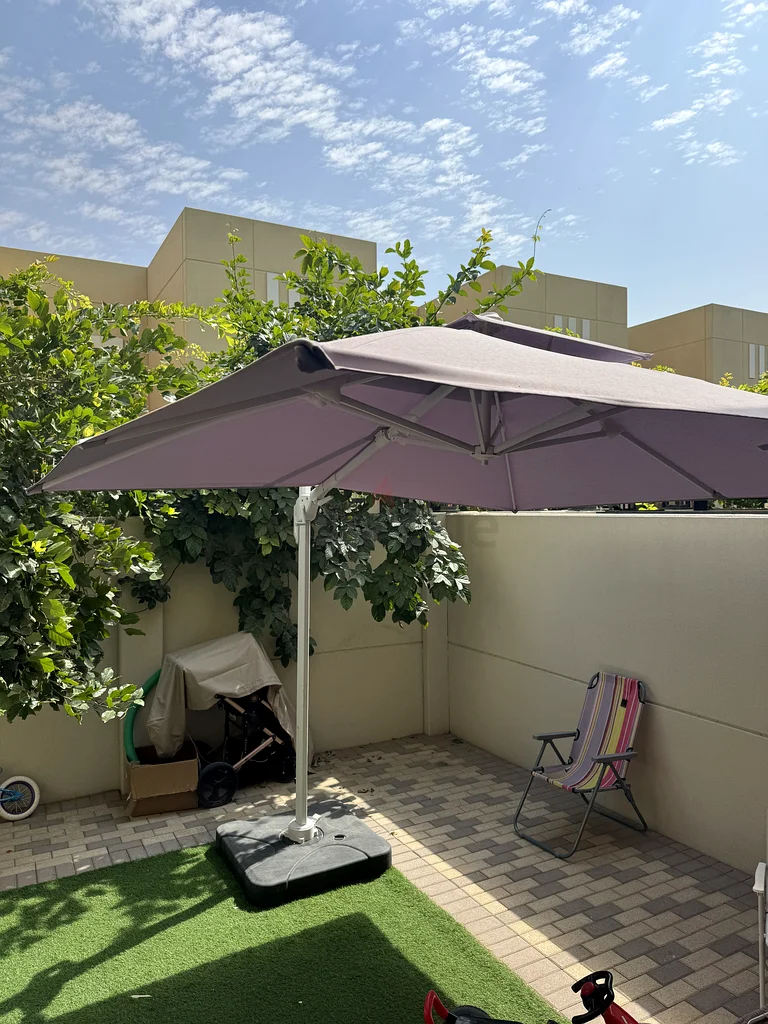 Outdoor Cantilever Umbrella63220323672578111