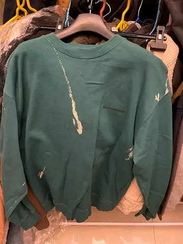 Trendy Oversized Sweatshirt with Unique Design！Size-M