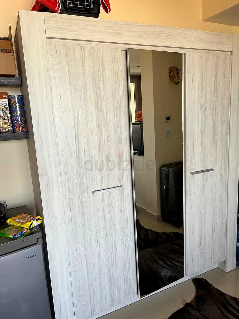 2 X 3 Door Wardrobe Like New63179388159361112