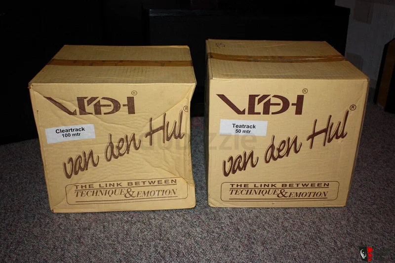 Van den Hul OFC the CLEARWATER 100M AND THE TWIN 200M ROLL63260216774019111