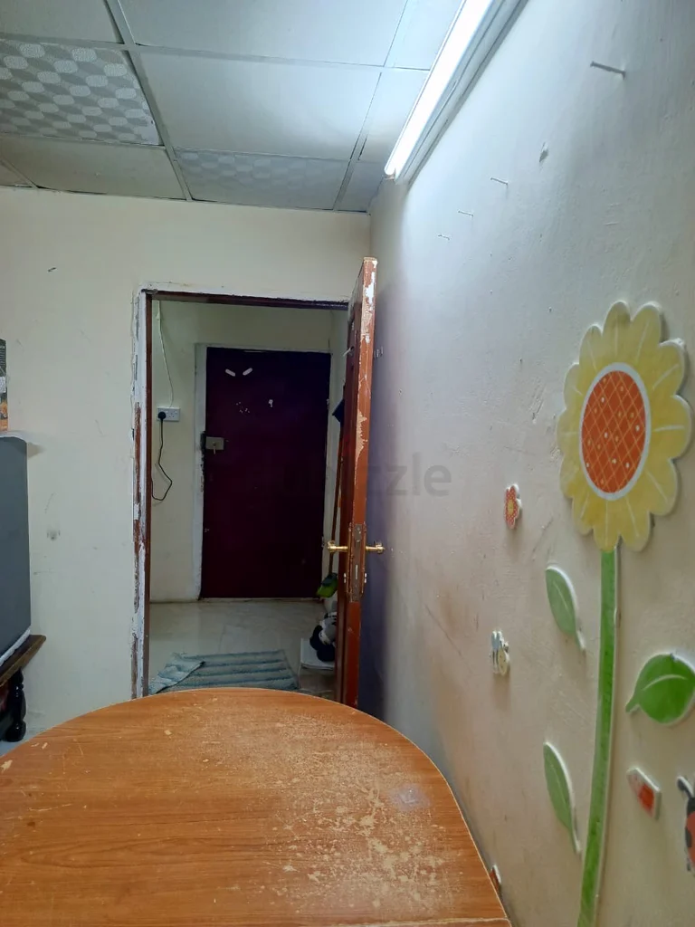 مساحة سرير للسيدات العاملات في المقام، العين62865773644929111