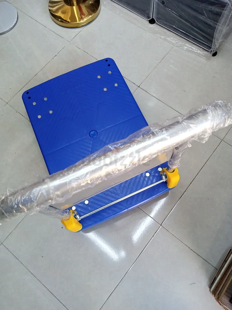 Plastic trolly 200kg63220326508802111