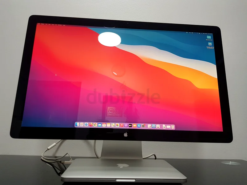 Apple Thunderbolts display 27inch Rare to find now63167113286786111