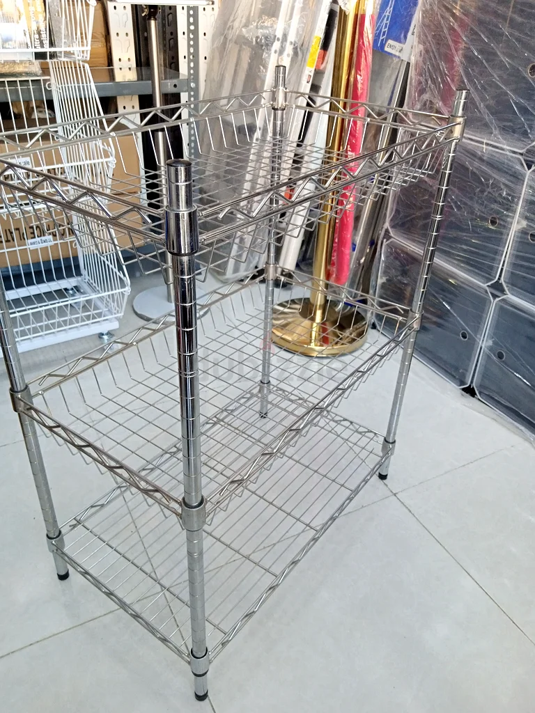 Steel shelf with 3 level63257632532866111