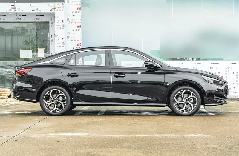 MG 5 Luxury GT / 2025 جديد بالكامل63177100361475113