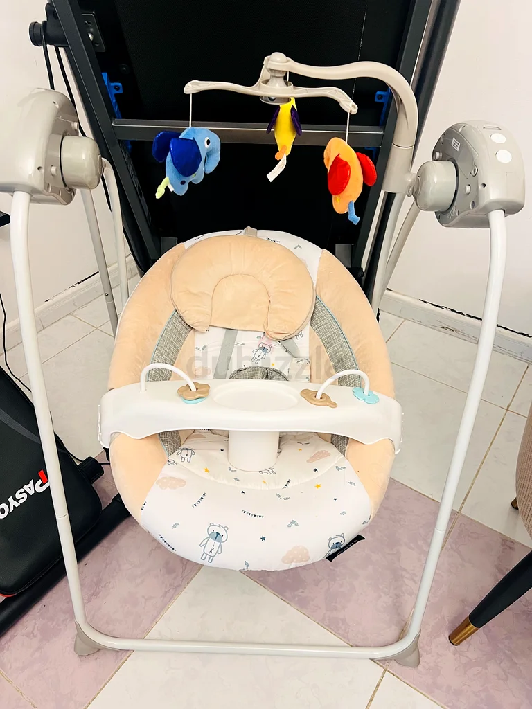Baby swing and bouncer63204252748289111