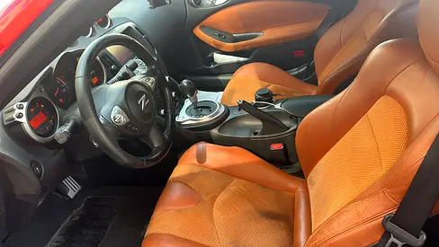 Nissan 370z for sale in UAE dubizzle
