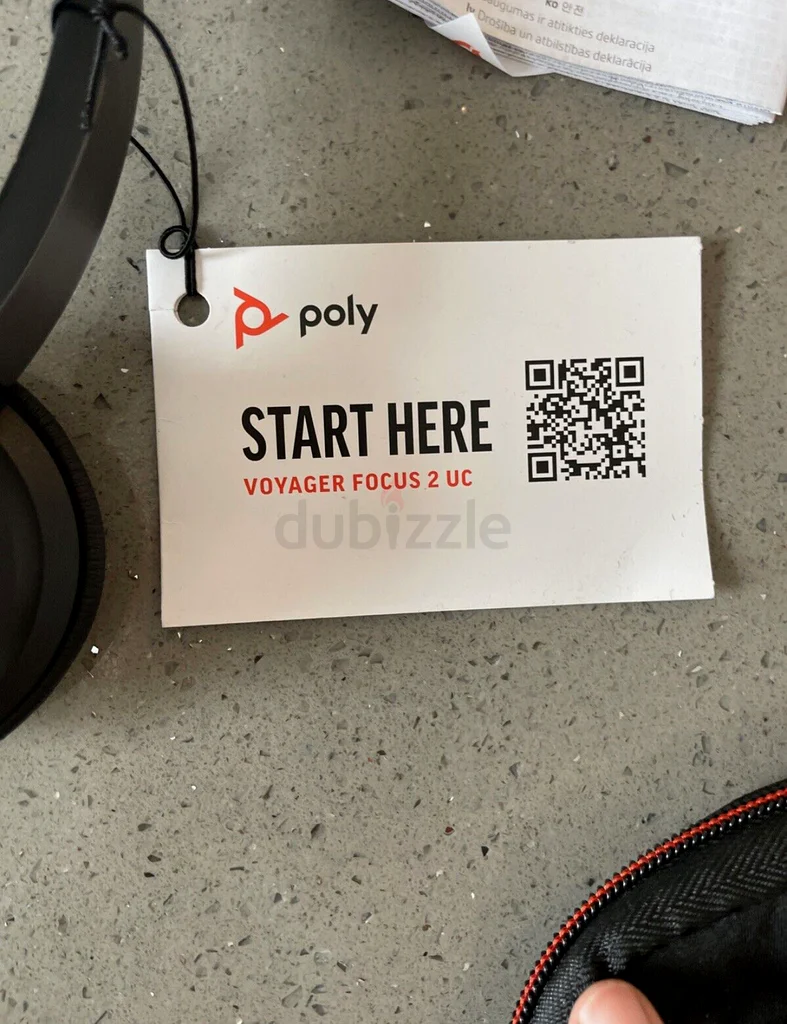 Poly - Voyager  Focus 2 UC USB-A W/Stand Bluetooth Headset63256064485121114