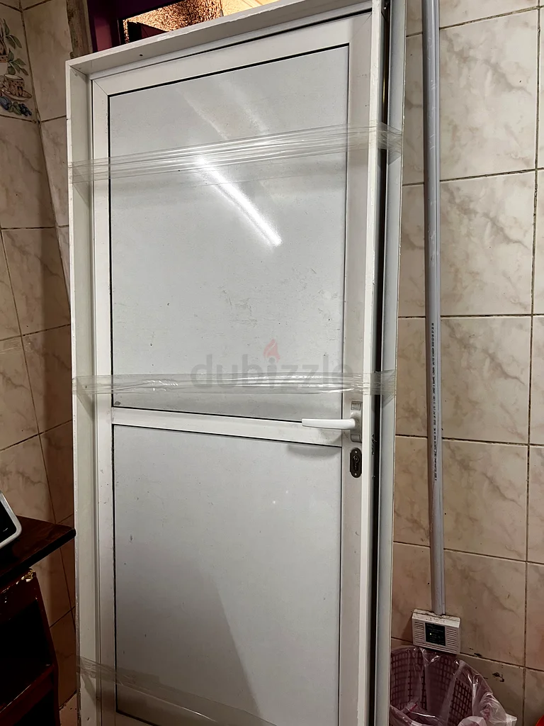 Aluminum door63221860375041111
