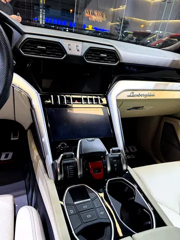 صورة مصغرة 10 لـ 2020 Lamborghini URUS