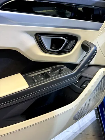 صورة مصغرة 12 لـ 2020 Lamborghini URUS