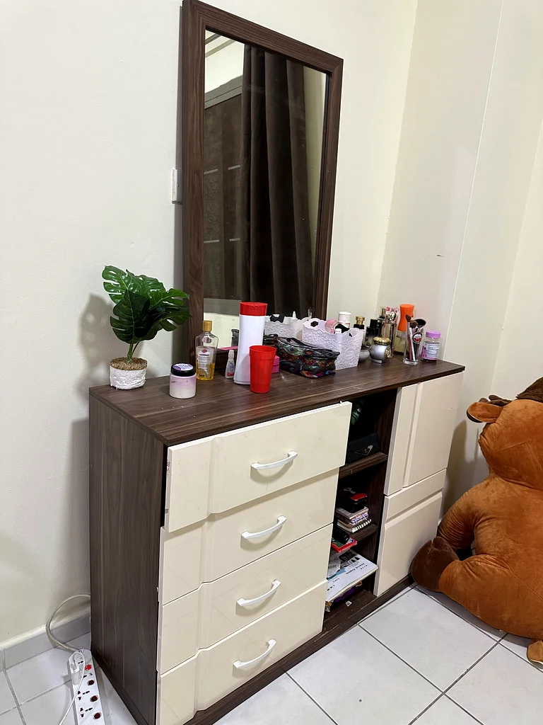 Bed space for ldies63796894038018111