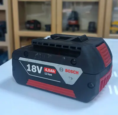 BOSCH 18V/4.0 AH BATTERY