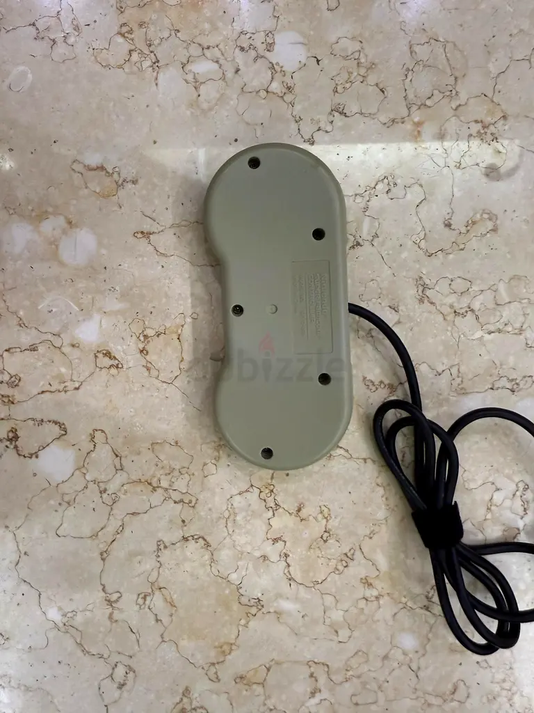 وحدة تحكم سوبر فاميكوم65561042657923111