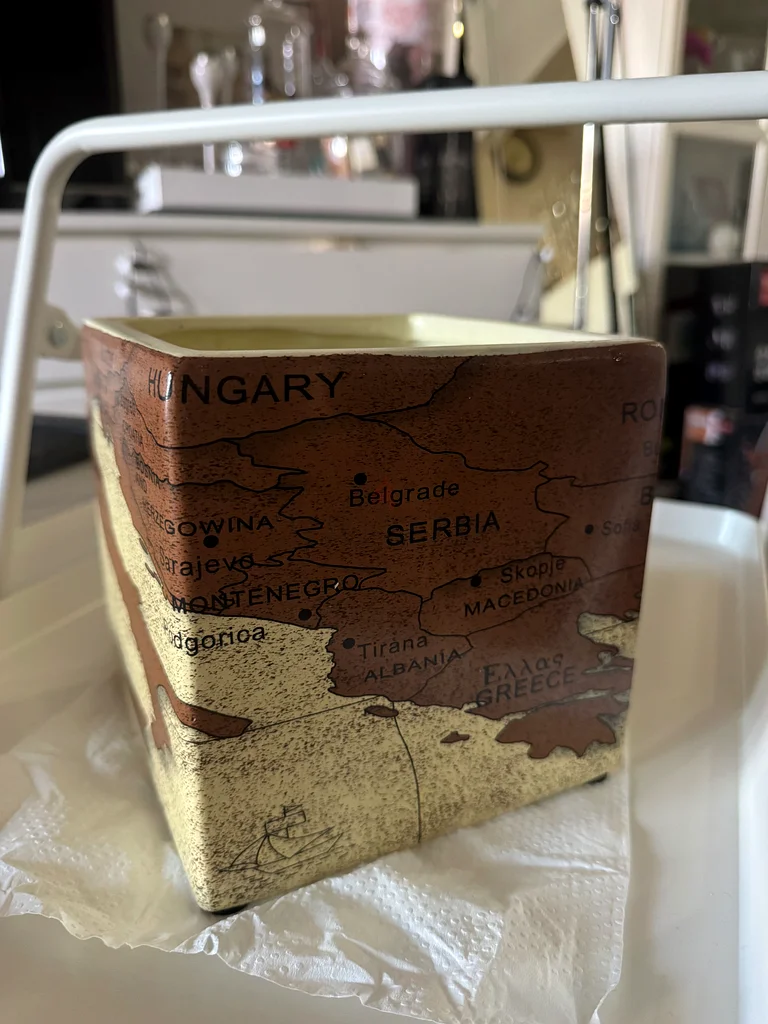 Stylist and Unique Vase with Europe map62933697142913111