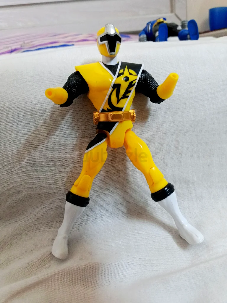 Action figures63228315406850113