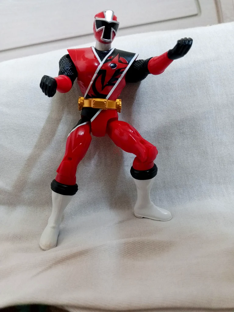 Action figures63228315406850114