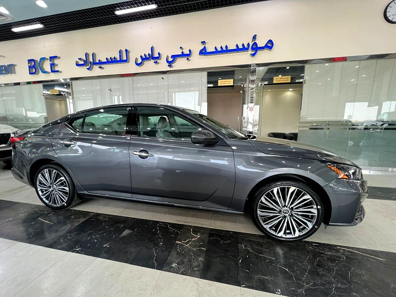Nissan Teima Saloon - SV - Model 2025 - Dealer Warranty63137800777347113