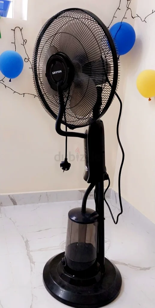 Krypton Pedestal Fan with Humidifier Cylinder63219822964993111