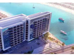 SPACIOUS| LAGOON VIEW | LUXURY WATERFRONT LIVING