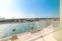 Vacant and Multiple Options with Canal View