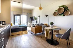 Huge | Studio | Modern Furniture