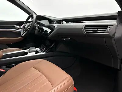2024 AUDI E-TRON — миниатюра 10