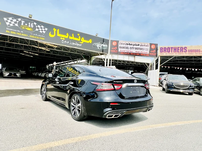 Nissan maxima SL 2019 1N4AA6APXJC38601363228274741634113