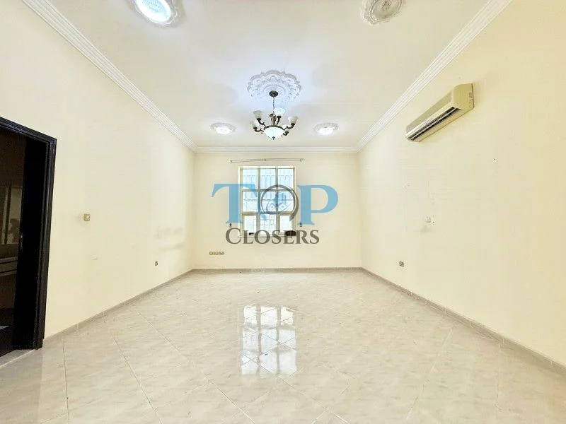 Compound Villa | Prime Location | Covered Parking62868801437827112