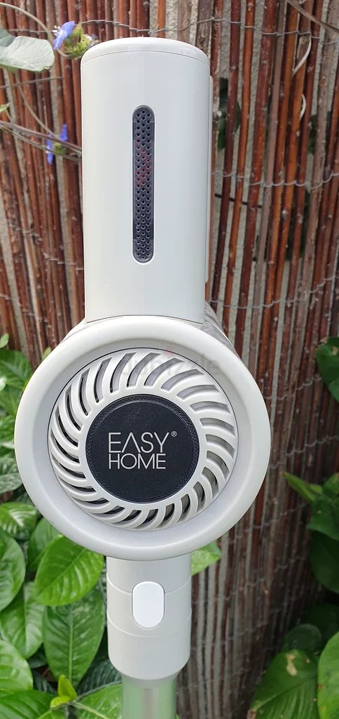 Vacuum cleaner63256079751682113