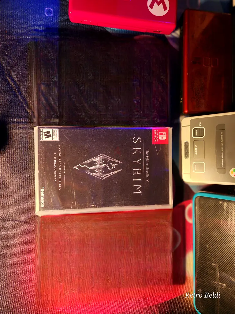Nintendo Switch Game (Skyrim)