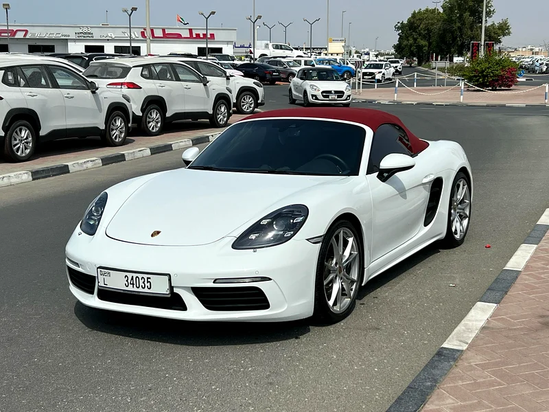 Porsche 718 Boxster - 2019 - 51000 Km - Clean Title - Soft Top Convertible63169916420739112