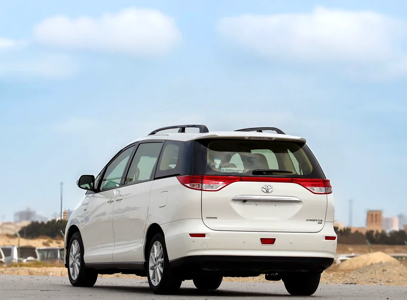 Toyota Previa SE  2020 GCC 2.4L original paint without accidents Full agency service history 1162 PM63147207576835113