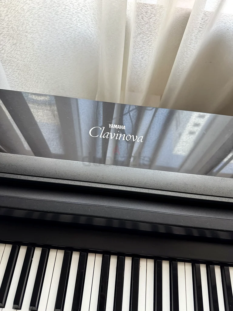 Yamaha Clavinova piano63206383549187112