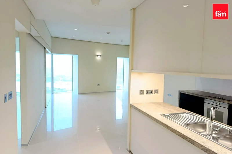 High-floor apt with stunning Emirates Towers views62890348520321111