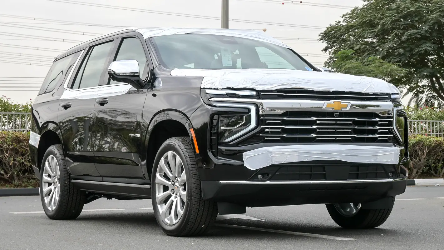 Chevrolet Tahoe 2025 — photo 1 of 19