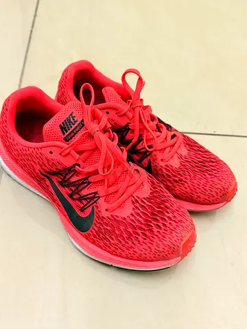 Shoes for quick sale