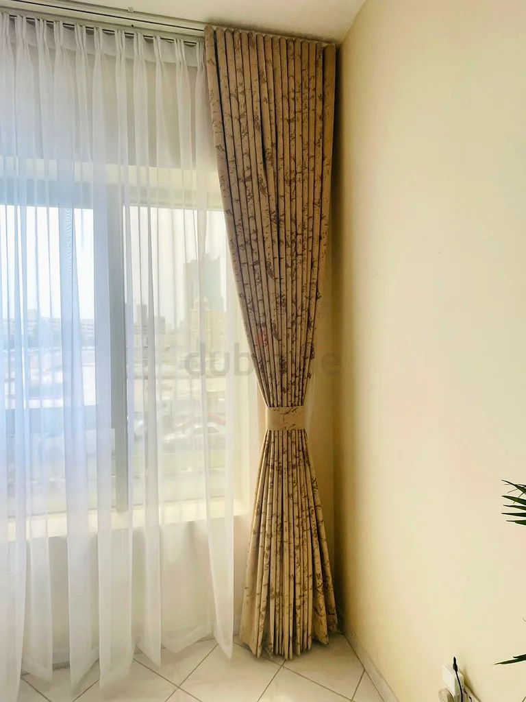 Curthain63220820952323113