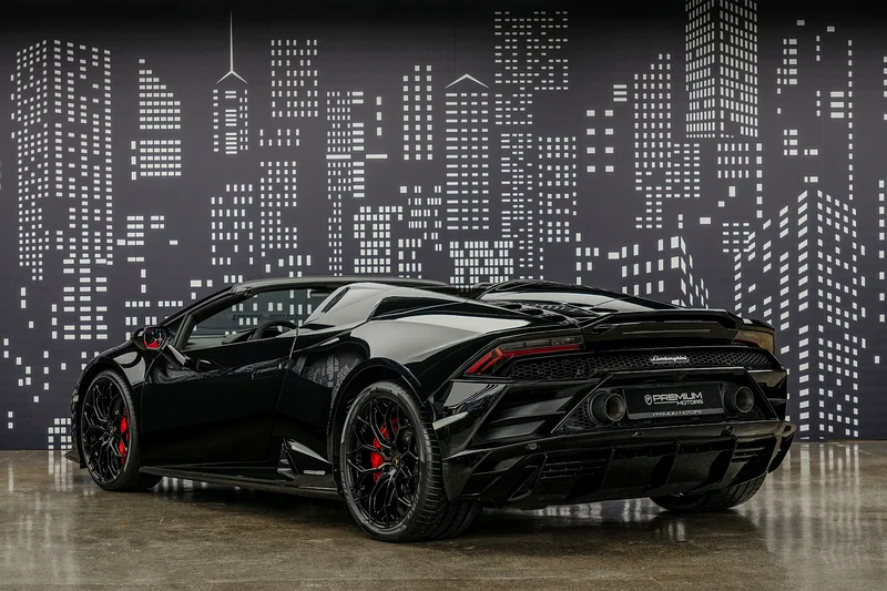 LAMBORGHINI | HURACAN EVO SPYDER | AWD LP640_463177937671938113