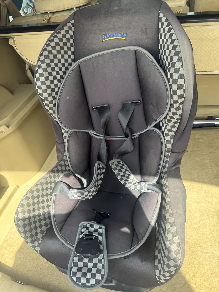 Child car seat for sale63196623044098111