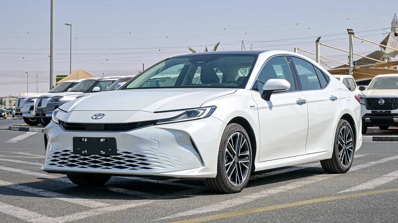 Toyota Camry 2.5 Hybrid Intelligent Dual-Engine - 2024  (Export)63164767389058112