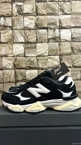New Balance 9060 ‘Black/White’