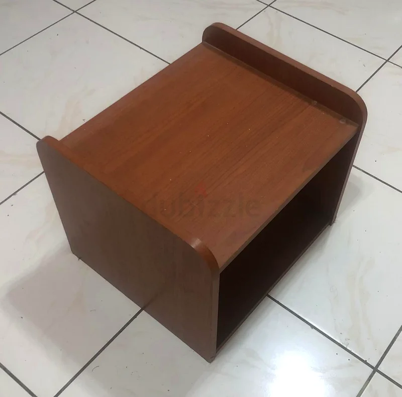 مقعد جانبي أو دعامة للساق - بيع عاجل63223853699715111