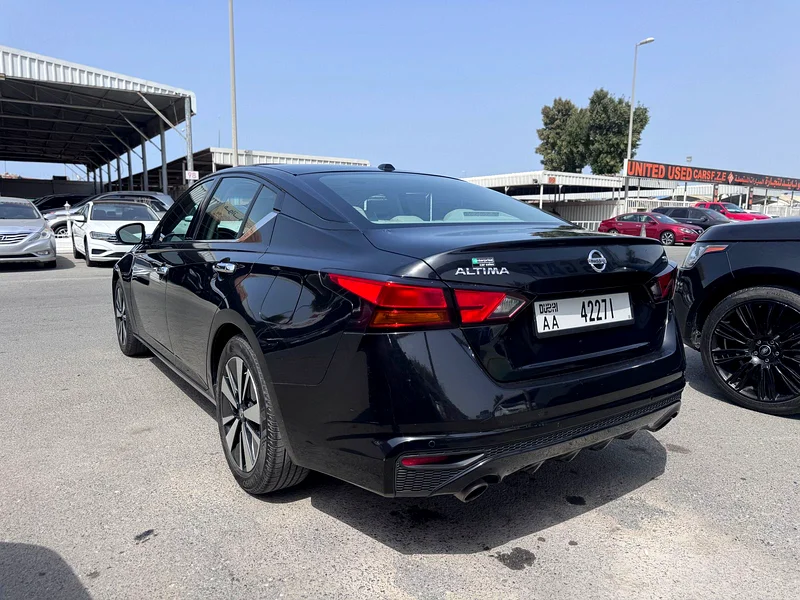 نيسان ألتيما SL63147206383490114