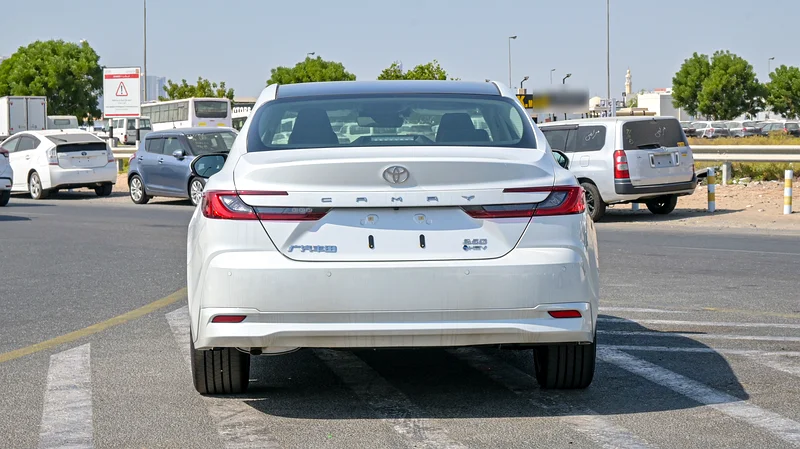 Toyota Camry 2.5 Hybrid Intelligent Dual-Engine - 2024  (Export)63164767389058114