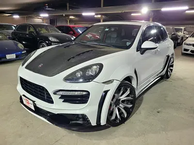 PORSCHE CAYENNE GTS 4.8L 2013 | MANSORY CARBON FIBER BONNET | WALD AERO KIT | GTS INTERIOR PACKAGE
