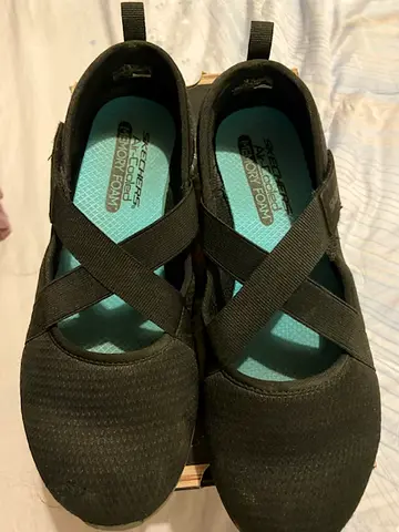 Skechers School shoes almost new