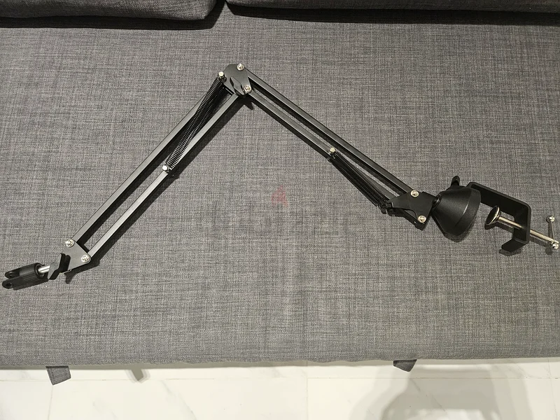 HyperX QuadCast S with neewer mic stand63256597794945113